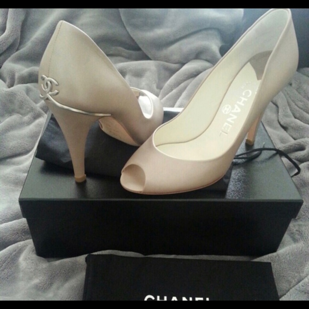 Chanel peep toes